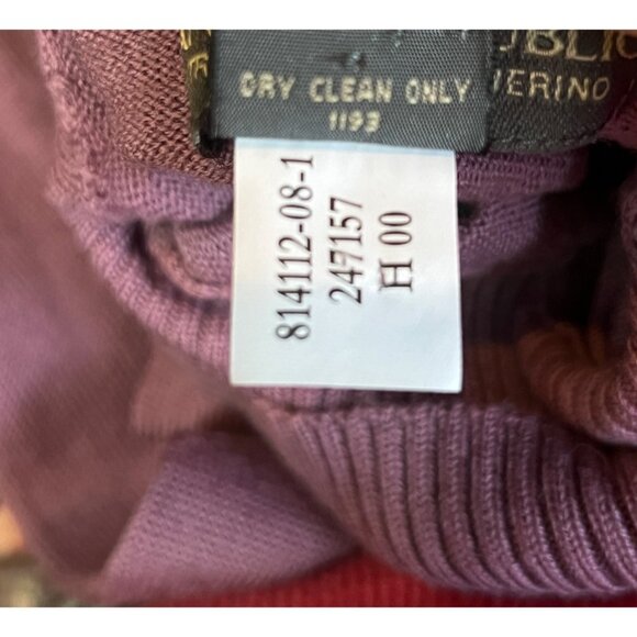 Banana Republic Women's M Turtleneck Extra Fine Italian Merino Wool Sweater Soft - Picture 9 of 13